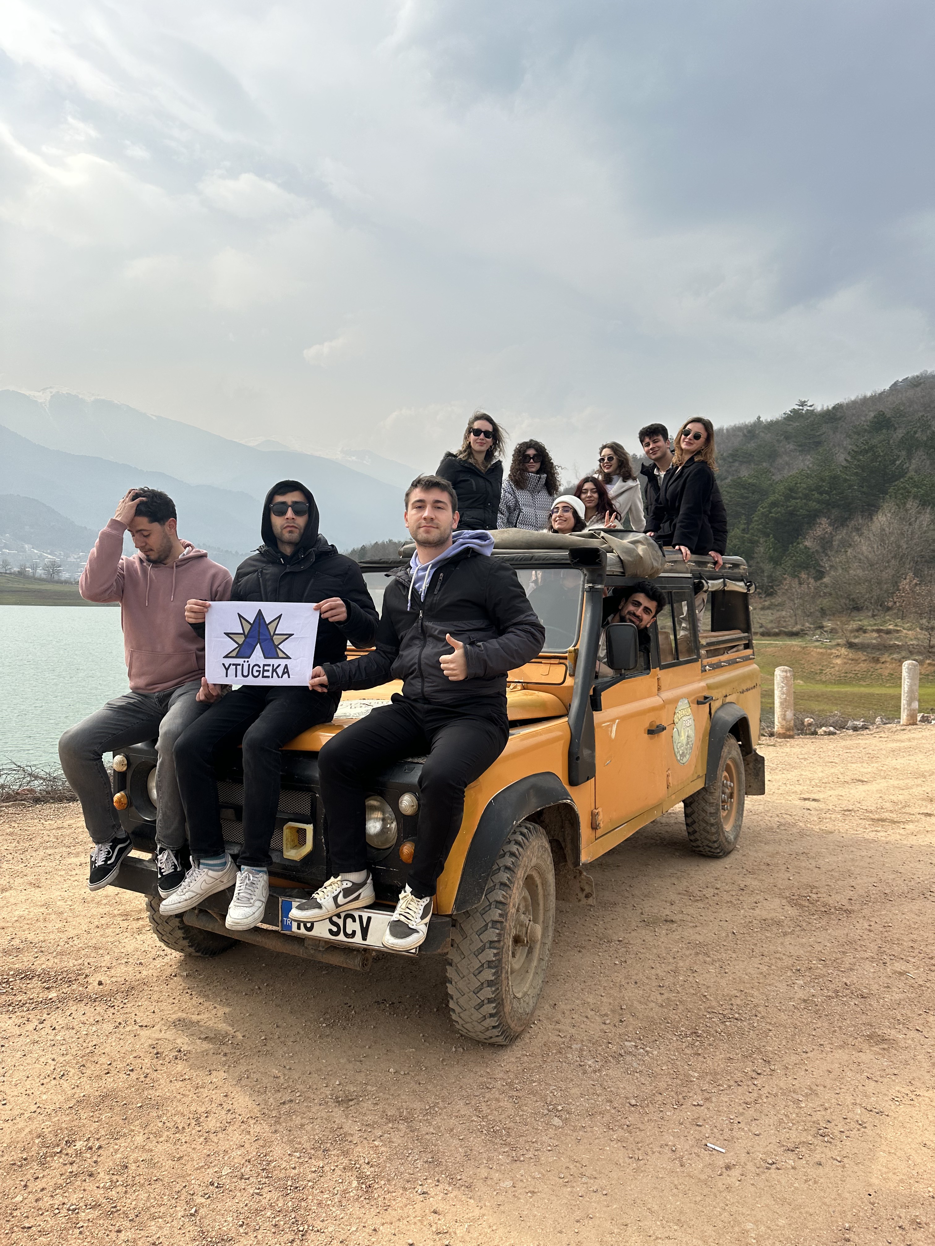 YTÜGEKA üyelerinin cip yolculuğu